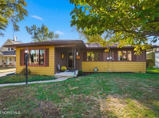 6641 Convent Blvd, Sylvania, OH 43560