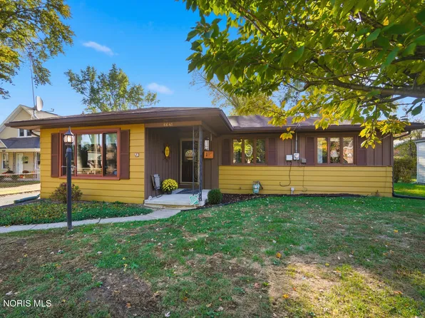 6641 Convent Blvd, Sylvania, OH 43560