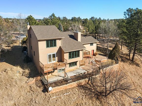 2nd image of 1005 Penny Ln