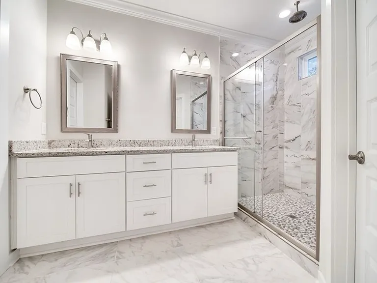 4010B Clifton Ave — Photo 11