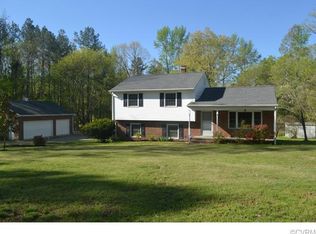 19701 Genito Rd, Moseley, VA 23120