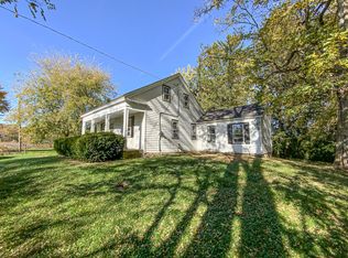 S54W29198 Holiday Rd, Waukesha, WI