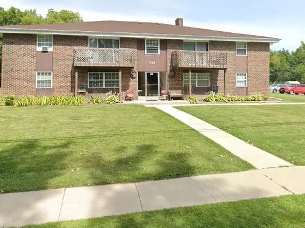 346 Hill St, Hartland, WI 53029