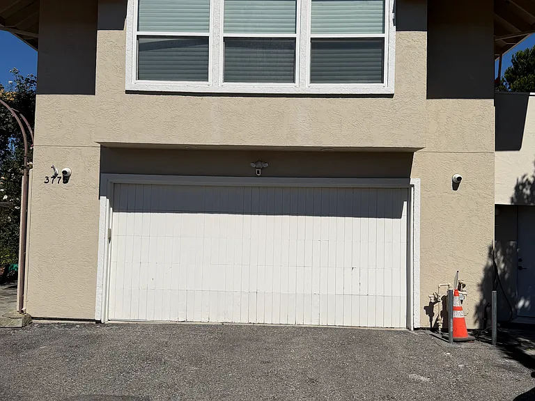 3775 Middlefield Rd — Photo 1