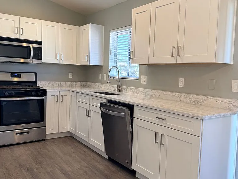 8406 E Sommer Dr — Photo 8