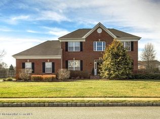 8 Jennings Dr, Allentown, NJ 08501