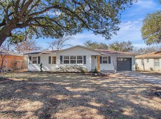 3821 Cobbs Dr, Waco, TX 76708