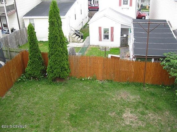 4th image of 334-336 E Camp St