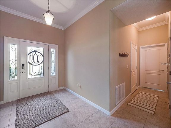 3rd image of 9513 Royal Vista Ave