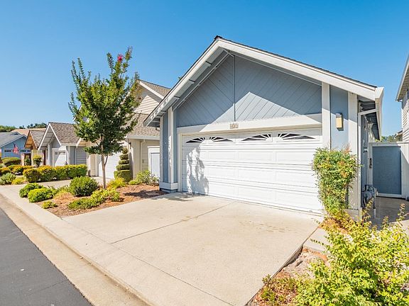 2nd image of 435 Lockewood Ln