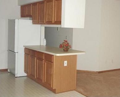 5th image of 2482 Eagles Cir Unit 2