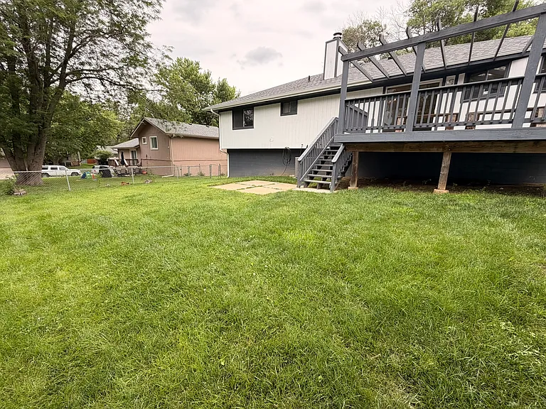 2307 Brighton Dr — Photo 43