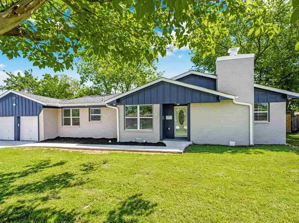 6 SW 51st St, Lawton, OK 73505