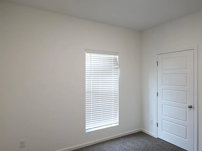 13343 Bellacosa Ave — Photo 6