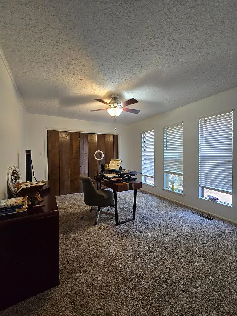 1257 Colonial Pkwy — Photo 4