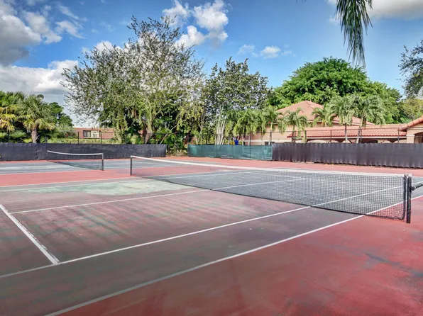 8099 Severn Dr APT D, Boca Raton, FL 33433