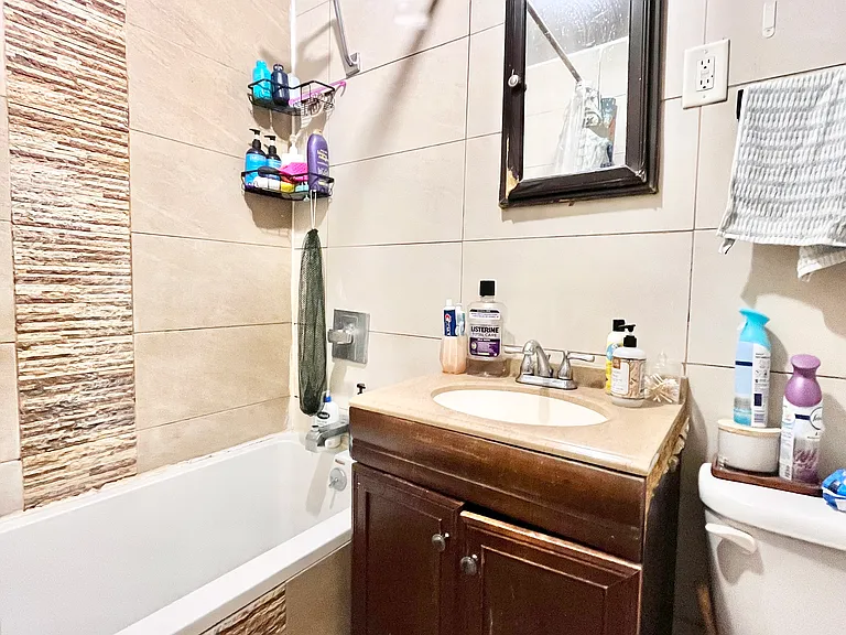 16 Kosciuszko St #1A — Photo 17