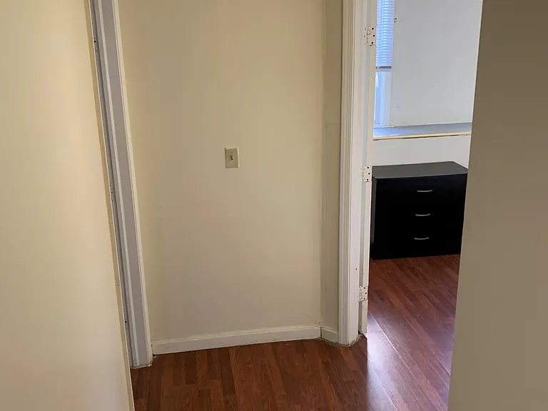 141 Lexington Ave #1 — Photo 11