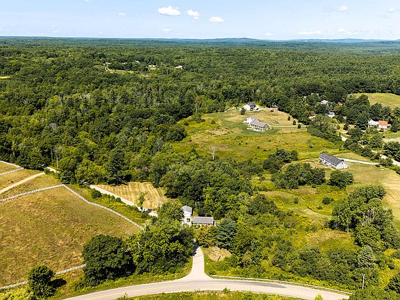 3rd image of 3 Branch Brook Road
