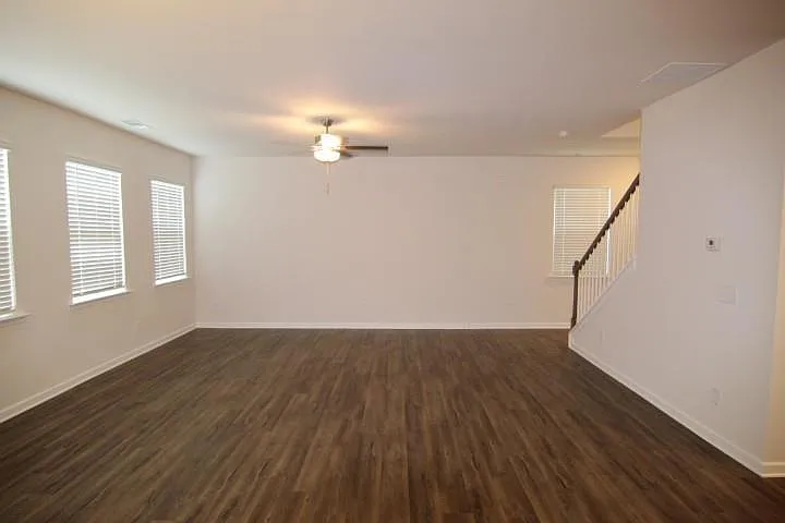 51 Briarwood Dr — Photo 7