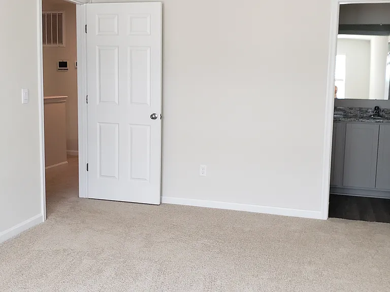 186 Caterpillar Dr — Photo 19