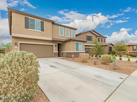 2nd image of 6472 E Via Jardin Verde
