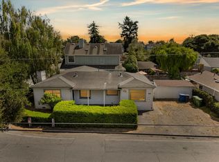 822 Eaton St, Santa Cruz, CA 95062