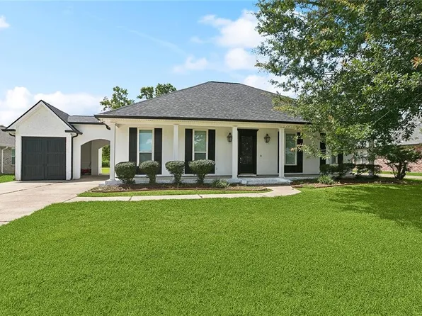 137 Fashion Blvd, Hahnville, LA 70057