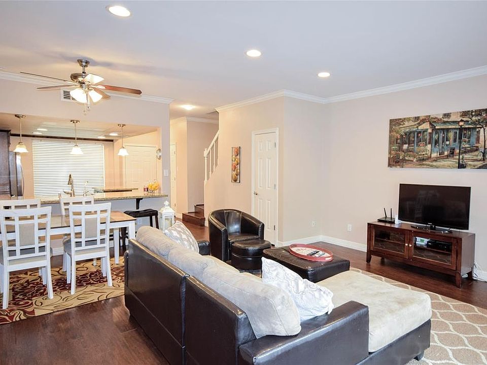 1st image of 14707 Barryknoll Ln APT 175