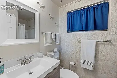 320 W Cheyenne Mountain Blvd — Photo 33
