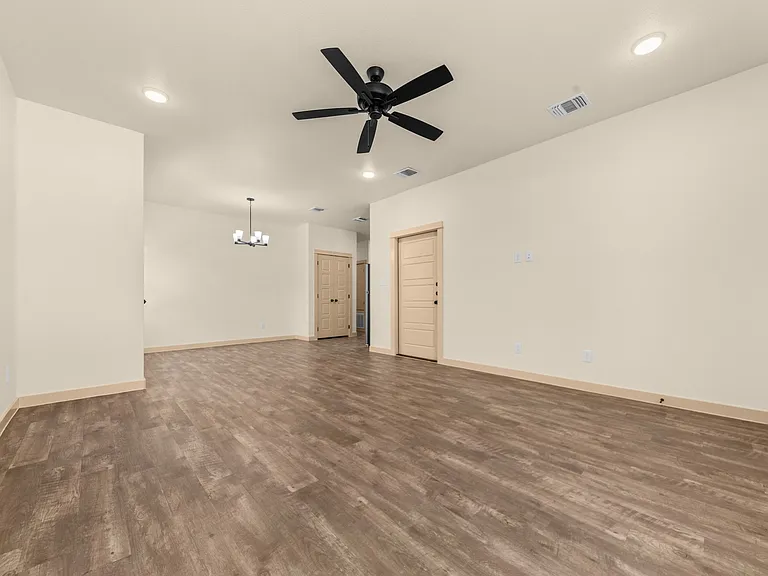 5904 Cactus Flower Ln #B — Photo 2