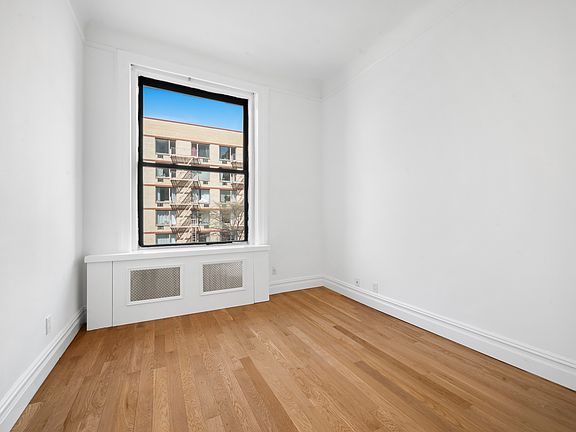4th image of 321 Columbus Ave #2B