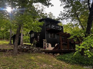 1708 Lake Shore Dr, Owensville, MO 65066