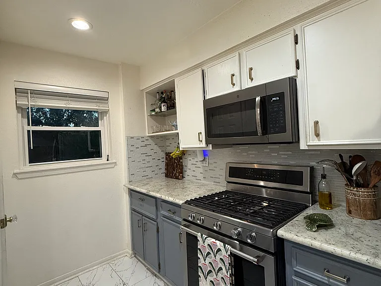 5815 Hoover St — Photo 9