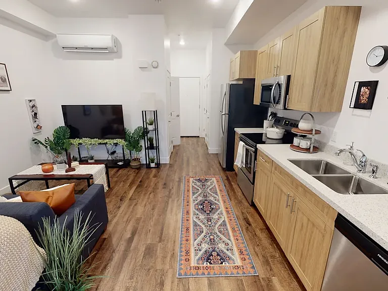 604 E Tabernacle St #1 — Photo 1