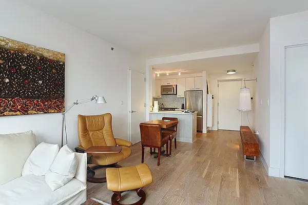 Rented by Citi Habitats | media 29