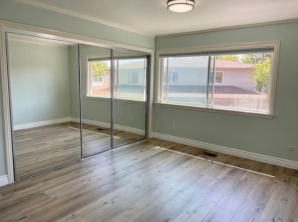 3 bed, 1186 sqft, $3,525 — Photo 4