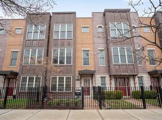 3455 N Whipple St #12, Chicago, IL 60618