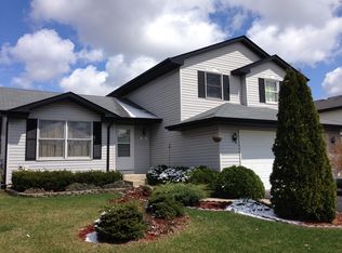 7001 Cottie Dr, Joliet, IL 60431