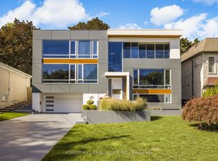 16 Viamede Cres, Toronto, ON M2K2A8