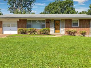 9967 Northampton Dr, Saint Louis, MO
