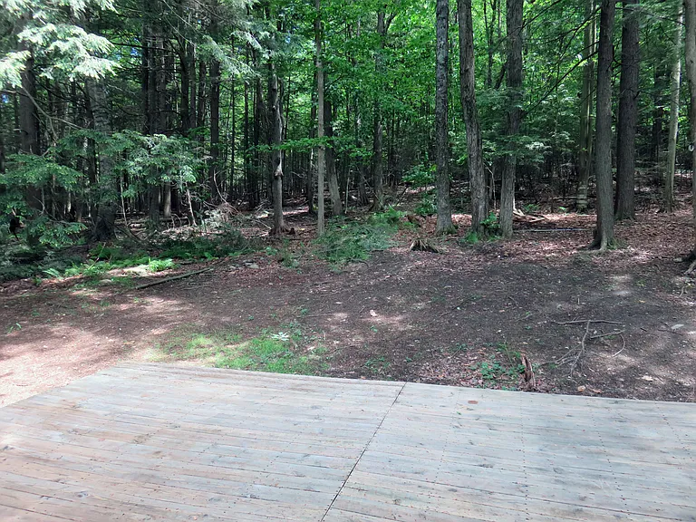 665 Memorial Dr — Photo 9