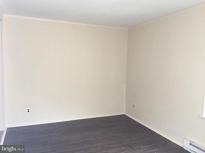 2nd image of 126 Maple St