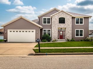 479 Driftwood St, West Salem, WI 54669