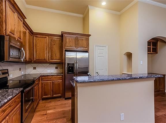3rd image of 3075 Willow Grove Blvd APT 303