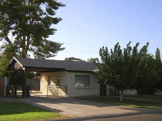 1st image of 126 W HARRIS Drive