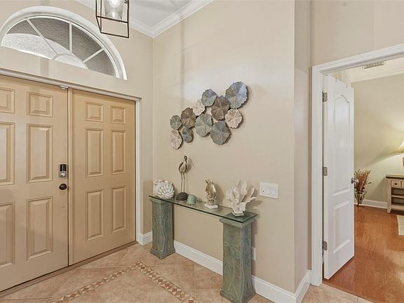 2nd image of 10648 Gooseberry Ct