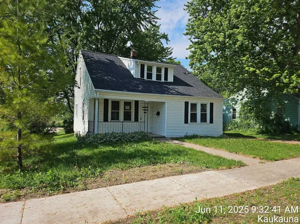 227 E 10th St, Kaukauna, WI 54130