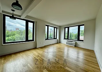 409 Eastern Parkway, #410