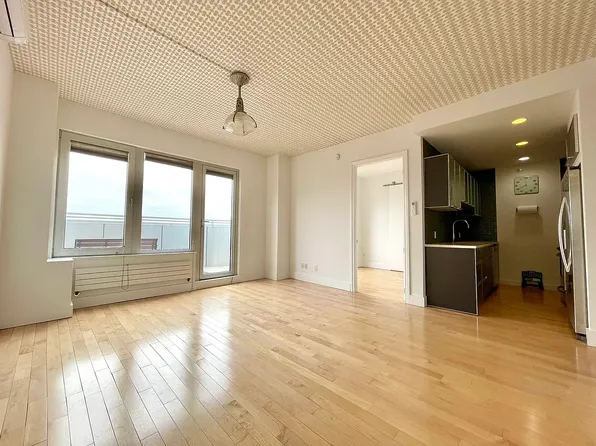 1046 Jackson Ave #8D, Long Island City, NY 11101